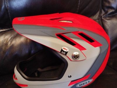 Brand new Bell Full-9 Fusion MIPS Adult Full-Face Mountain Bike Helmet - Red/Gray, Size Large