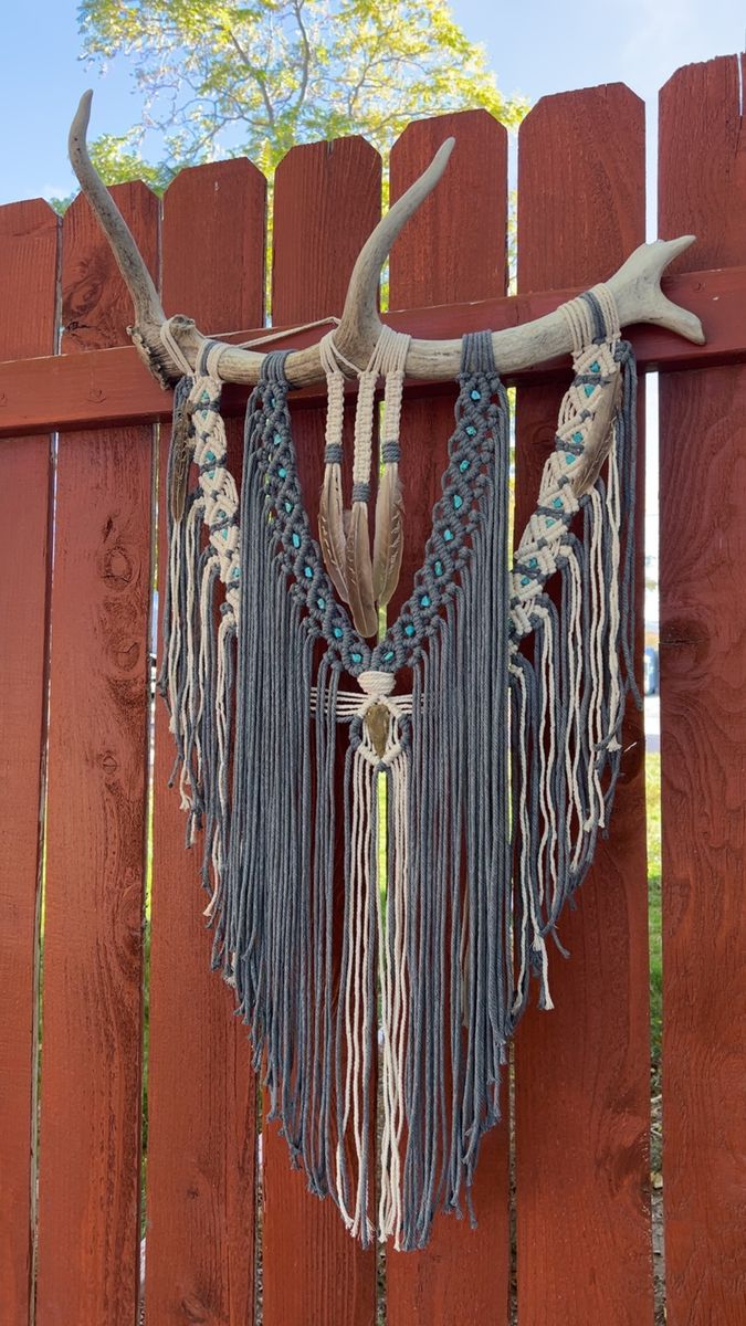 Horn decor