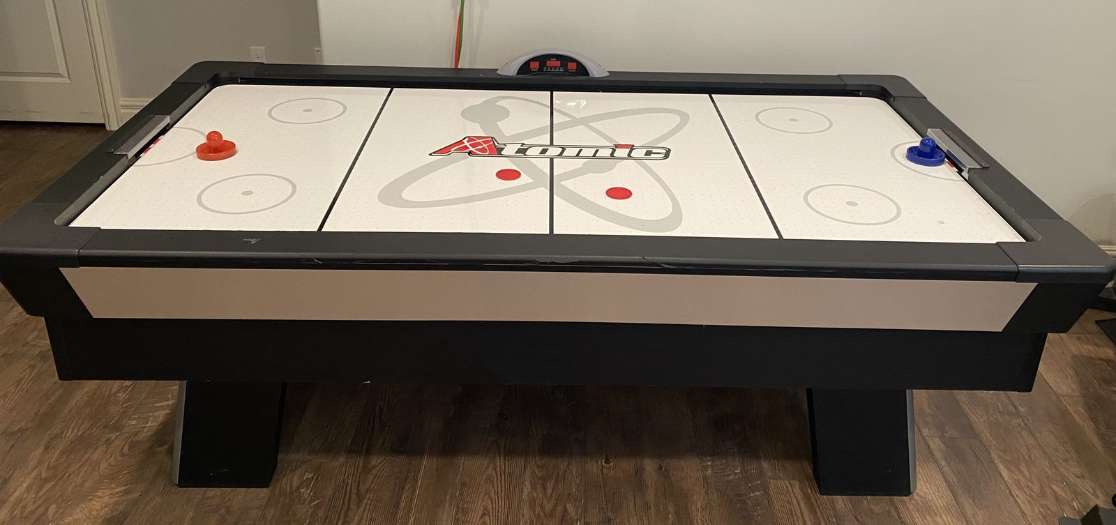 Atomic Air Hockey Game