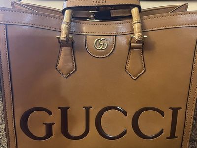 Handbag
