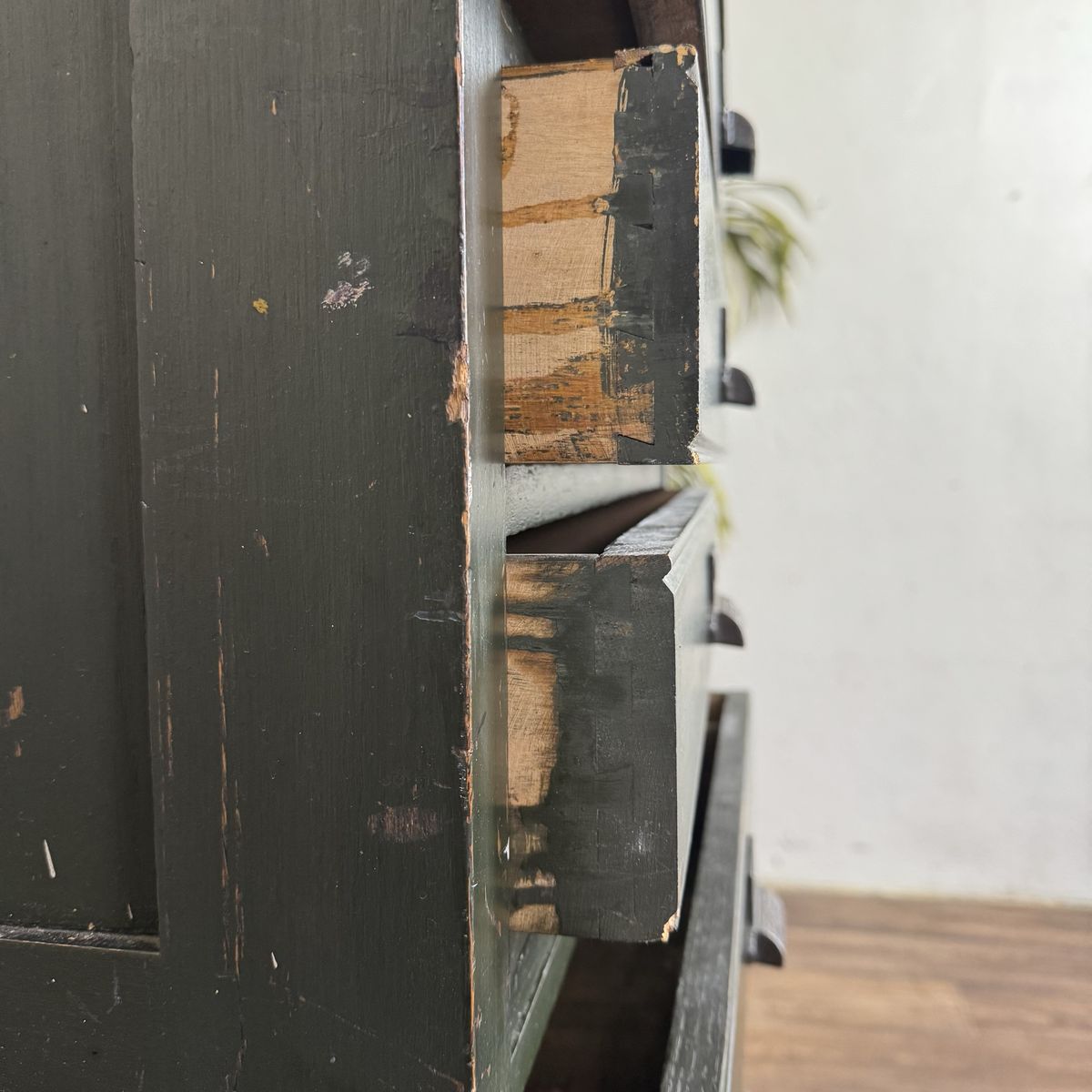 Main image 5