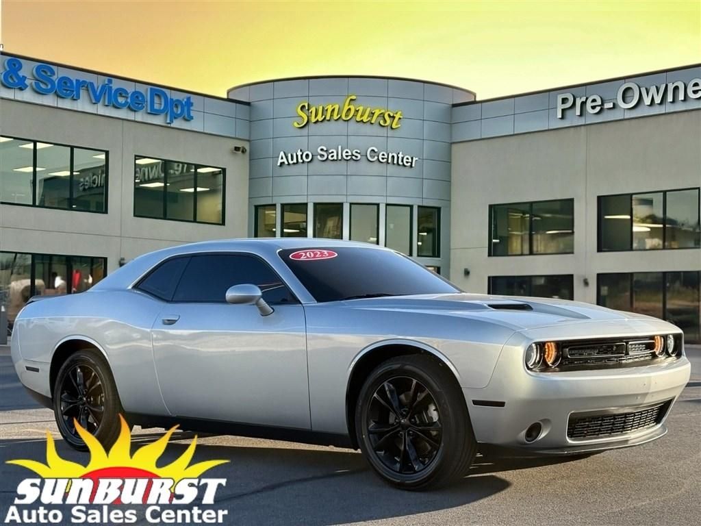 2023 Dodge Challenger SXT