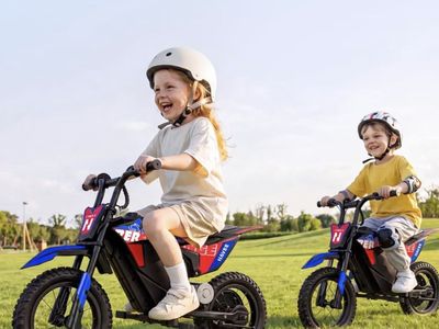 Trendy electric bike/scooter ages: 5-8 New in box!!