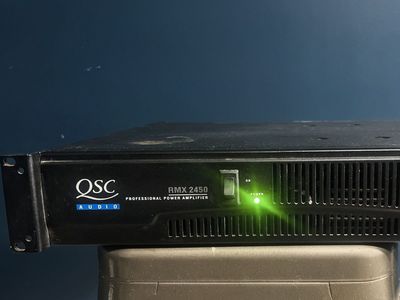 QSC RMX 2450 Professional Power Amplifier