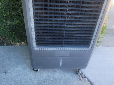 Hessaire MC61V Mobile Evaporative Cooler Portable Air Conditioner Swamp Cooler