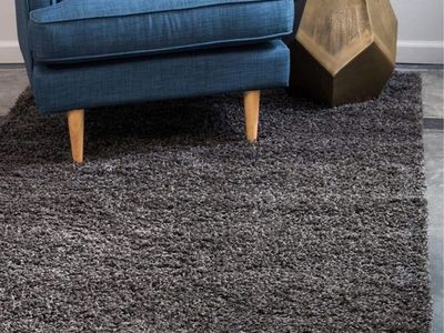 Luxurious Charcoal Gray Shag Area Rug - Soft & Cozy Floor Decor