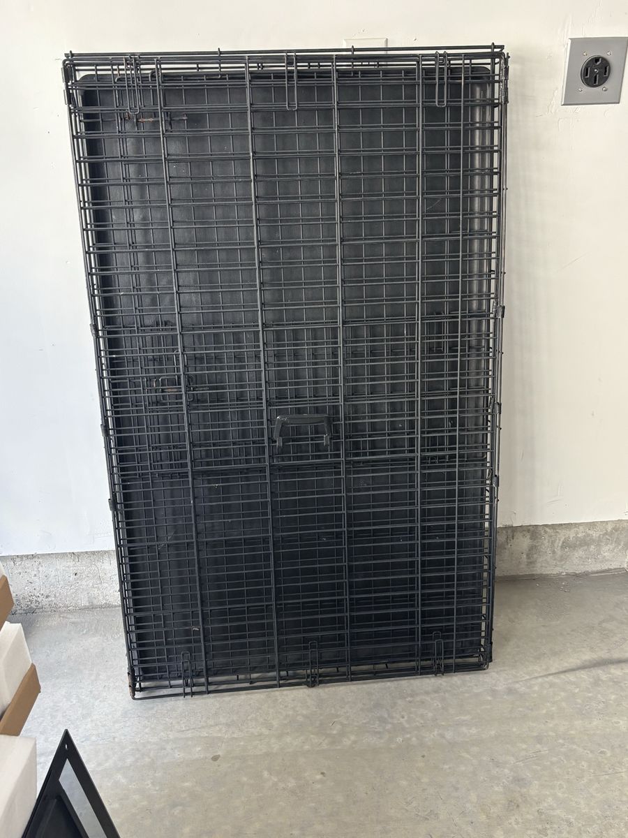 Large collapsible dog cage