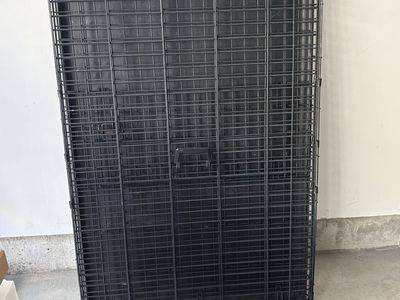 Large collapsible dog cage