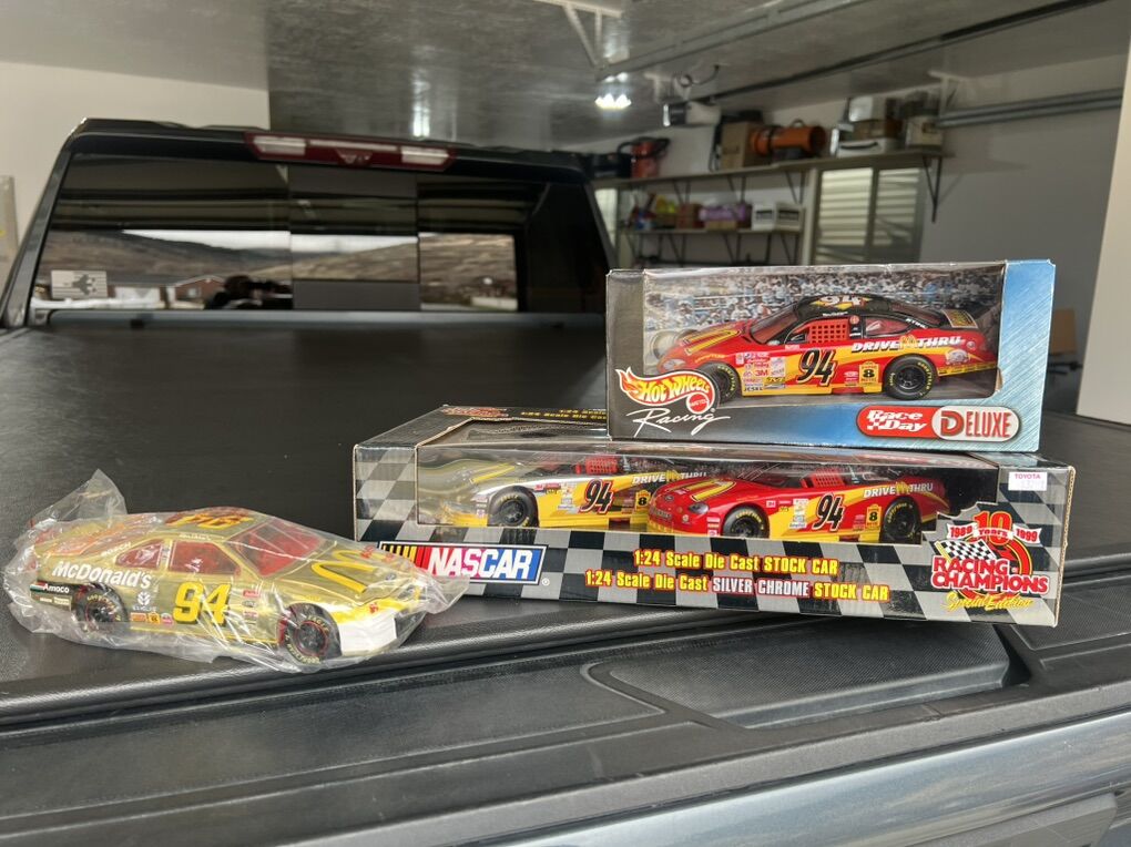 Nascar Bill Elliott Collectible Cars