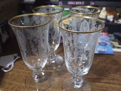 Vintage 4 Beautiful Tiffin Franciscan water goblets with Cherokee rose etched pattern