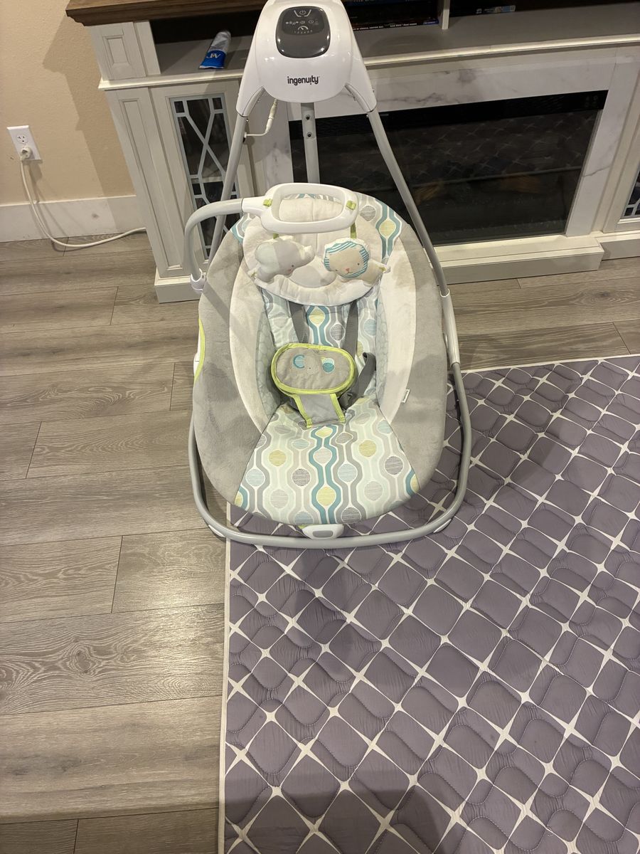 Baby swing