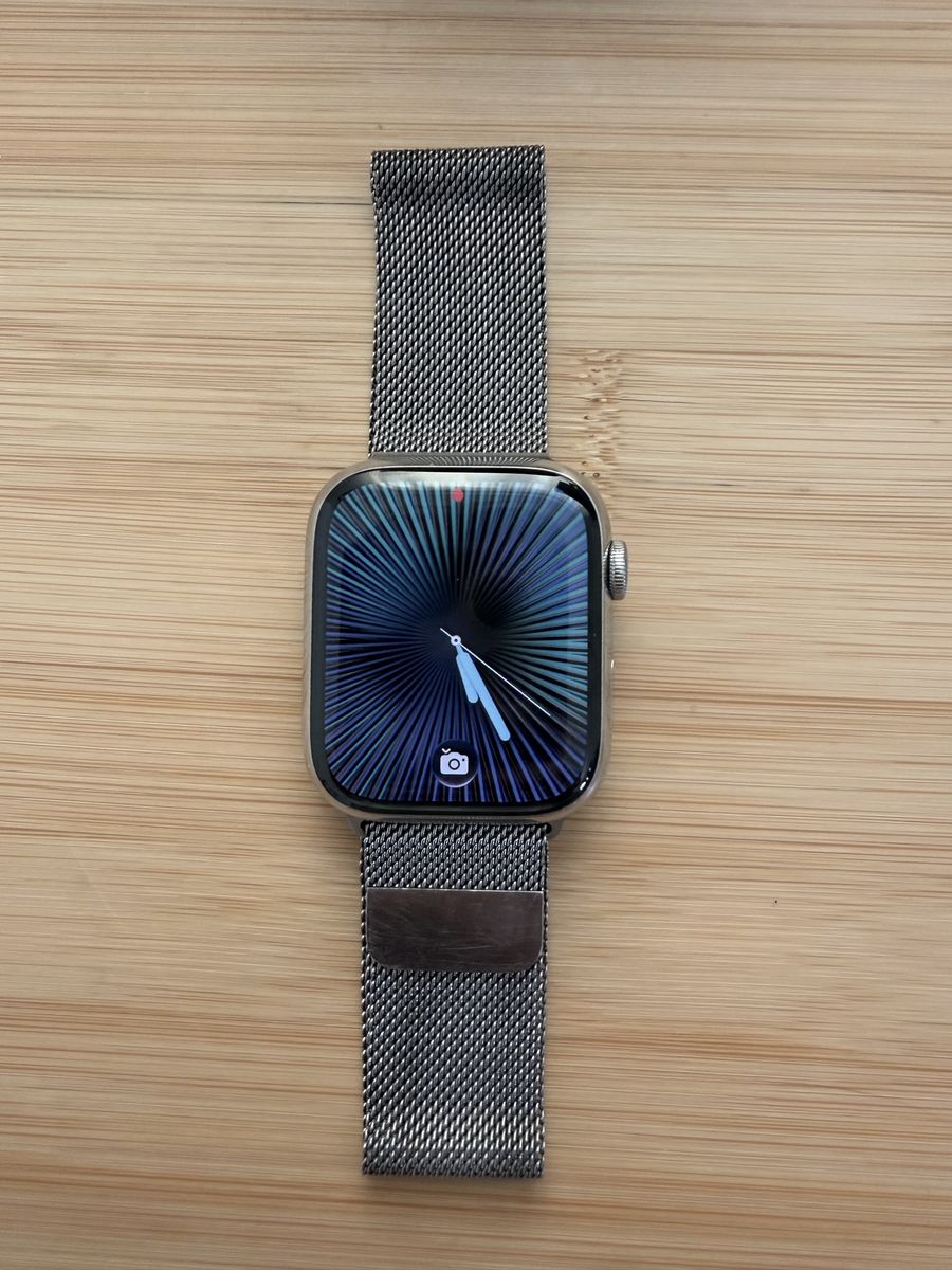 Beautiful Apple Watch Series 7 45MM - Stainless Steel/Sapphire/Ceramic Cellular - Steel Mesh Band