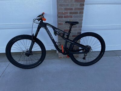 2021 Fezzari(Ari) La Sal Peak Medium