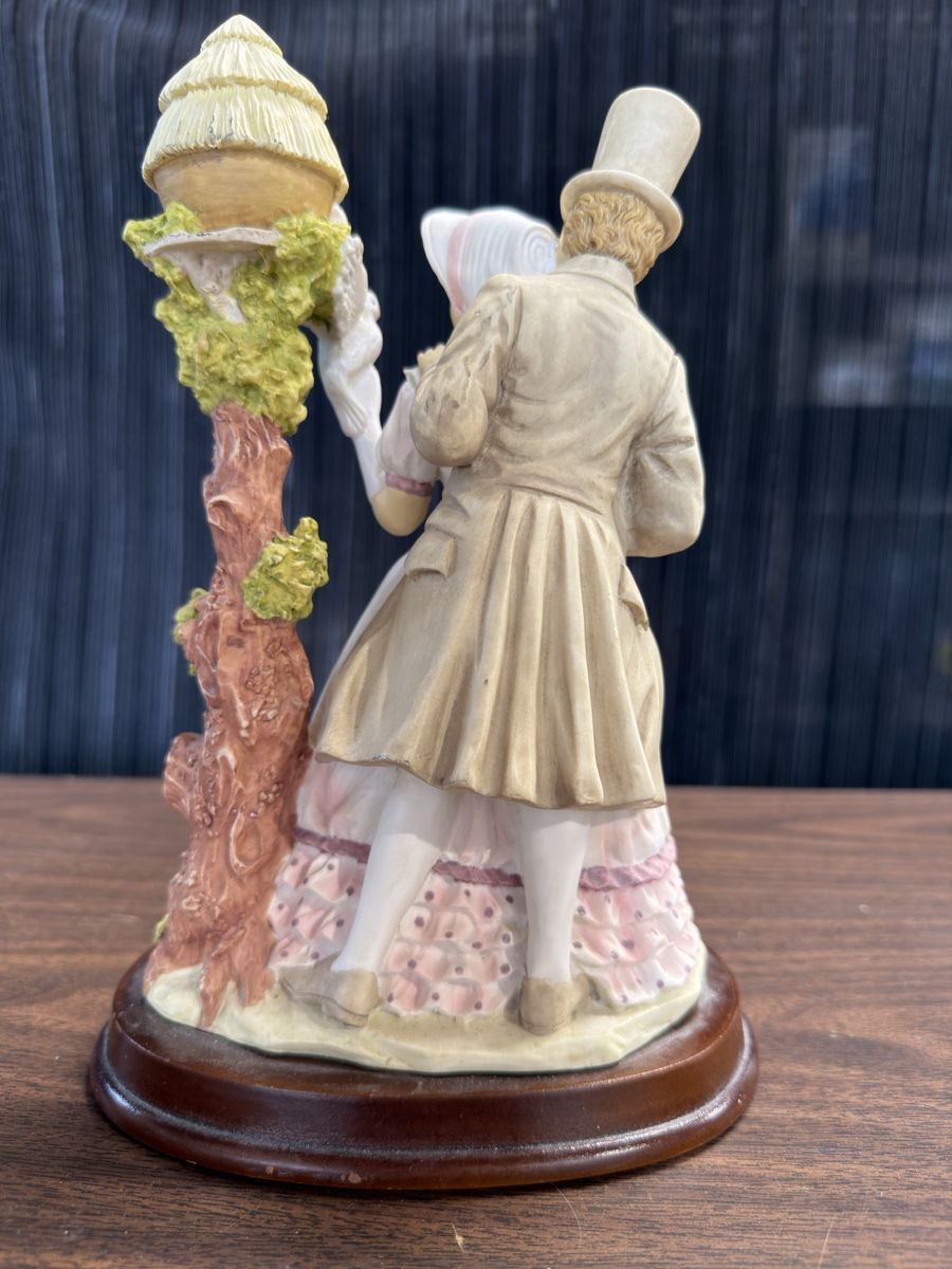 Main image 7