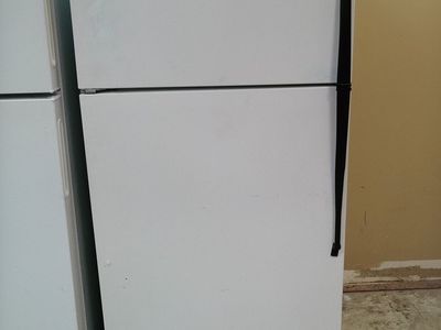 White 15 cf Refrigerator~90 Day Guarantee