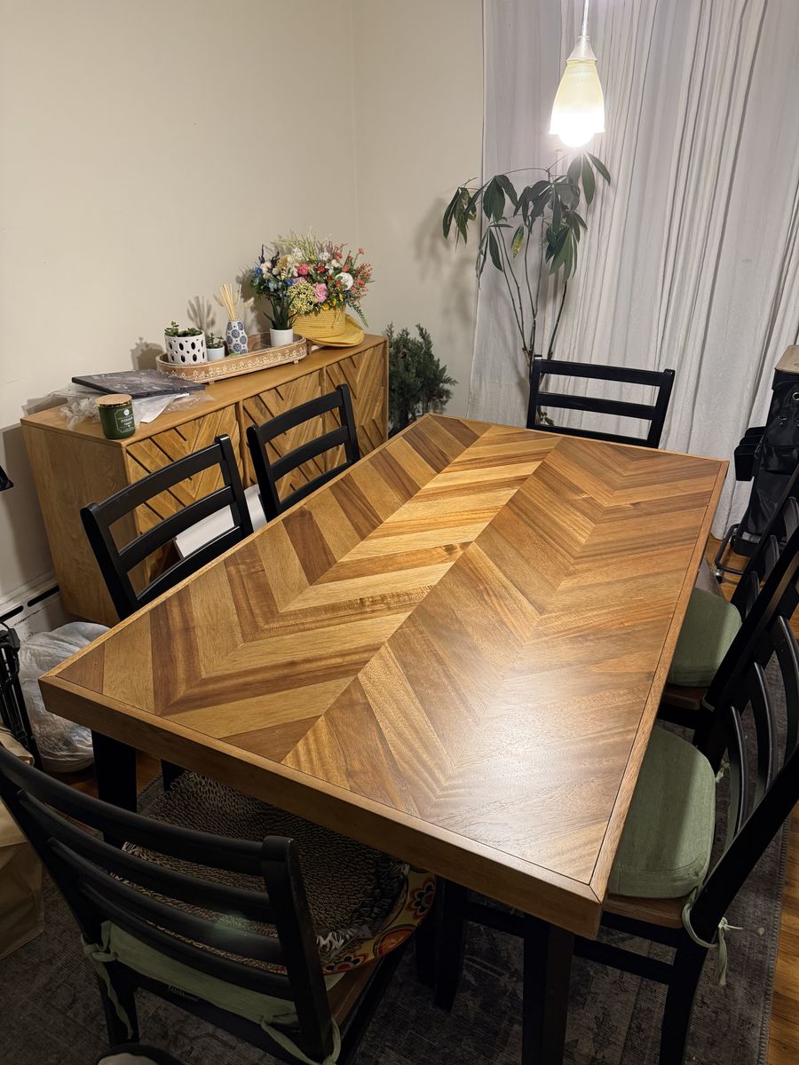 Wood Inlay Dining Room Table.