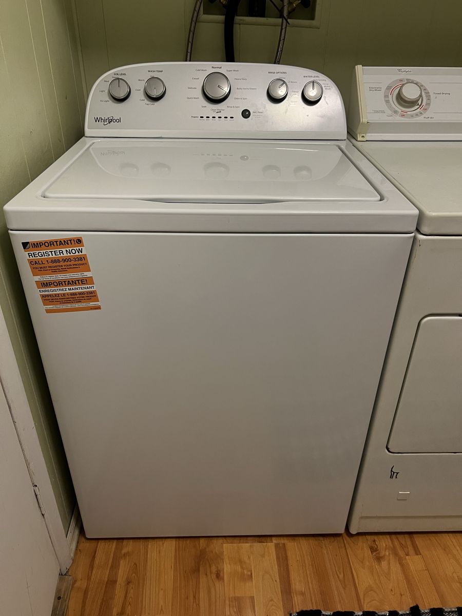 Whirlpool White Top-Load Washing Machine
