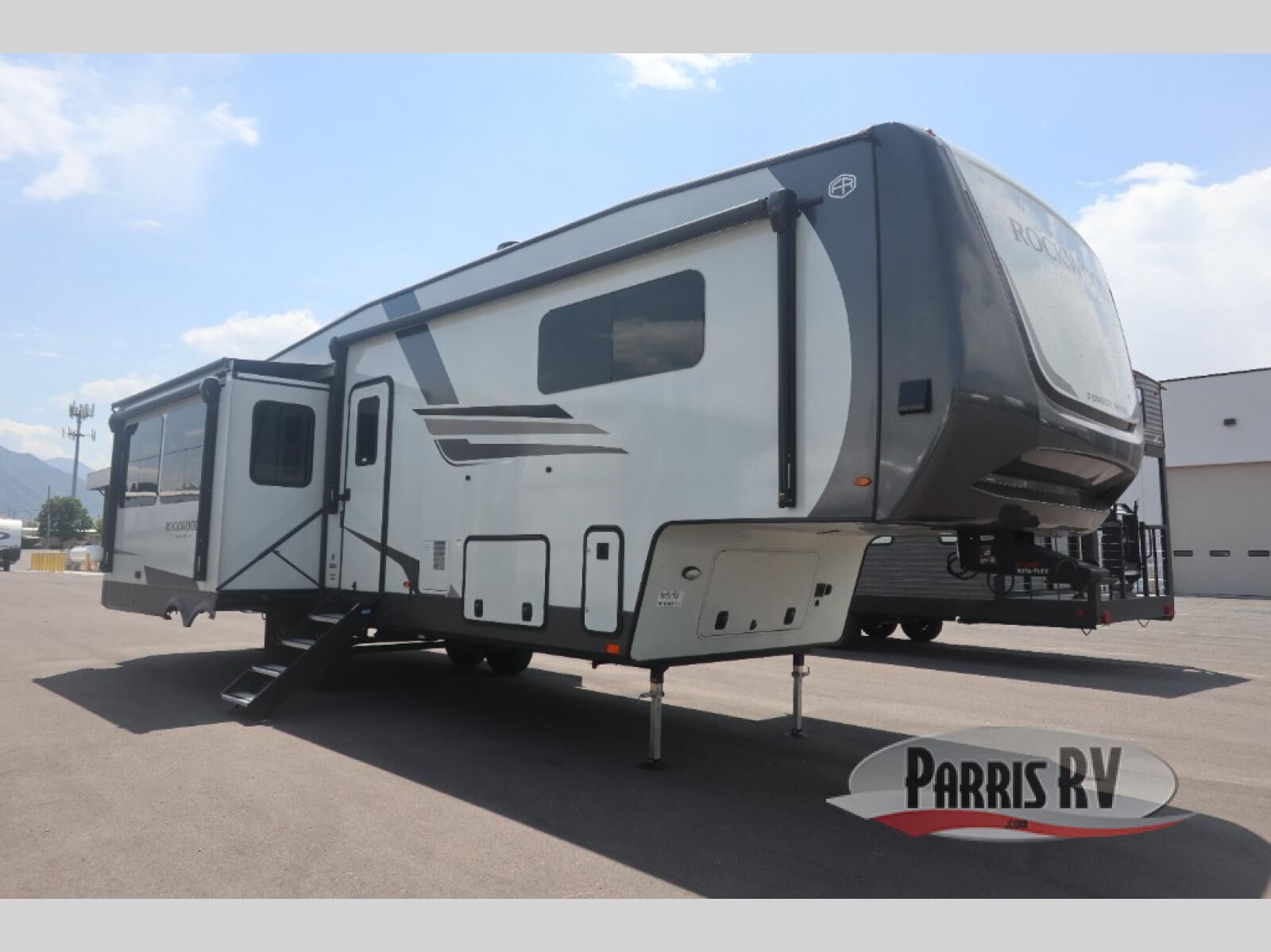 New 2026 Forest River RV Rockwood Signature R361RLS