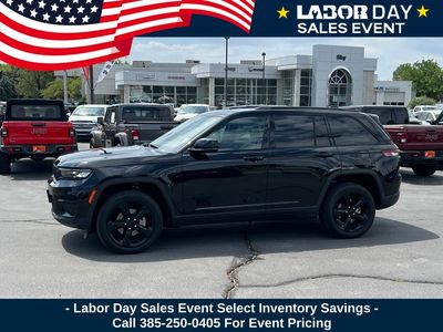2023 Jeep Grand Cherokee Altitude