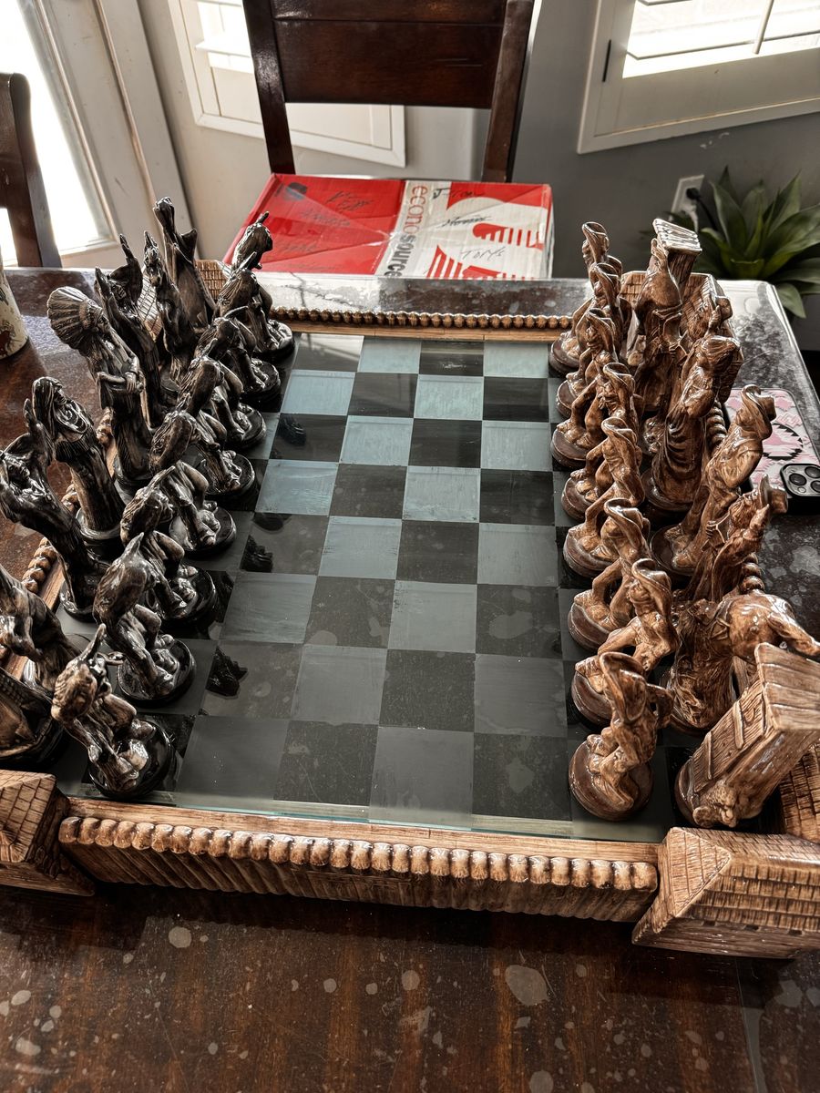 Main image 7