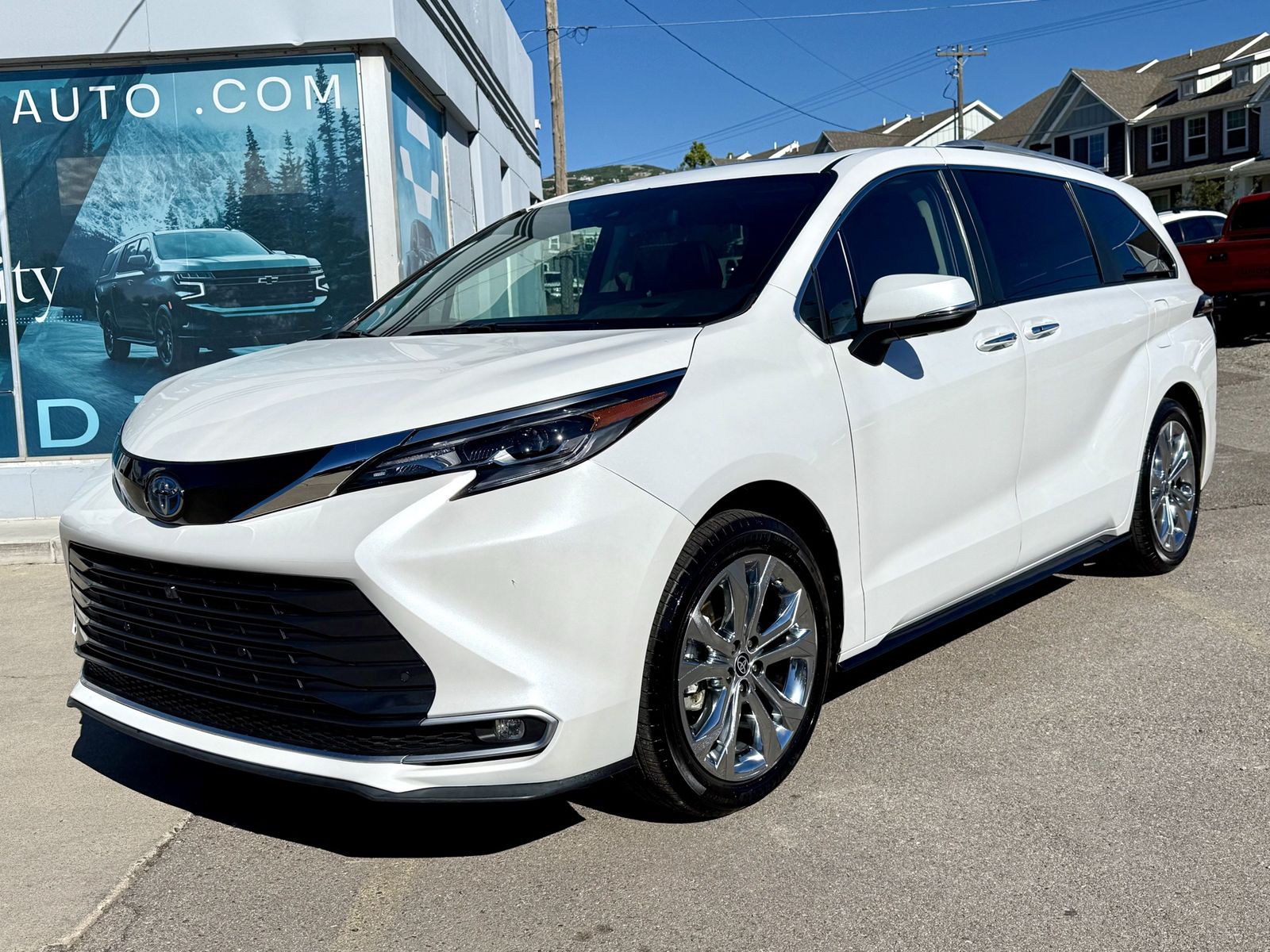 2024 Toyota Sienna Platinum 7-Passenger