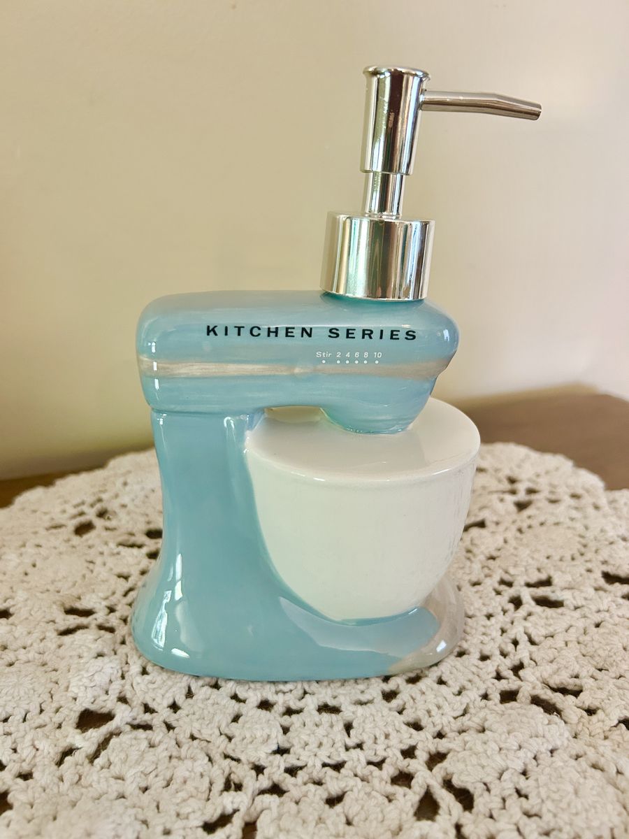 BULK RESELLER LOT: (12) New Stand Mixer Soap Dispensers by Home Essentials & Beyond