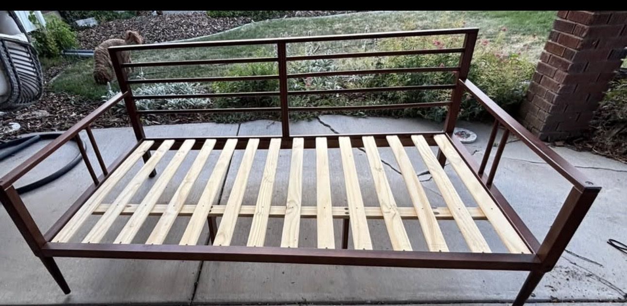 Mid-Century Modern Wooden Daybed Frame with Slats