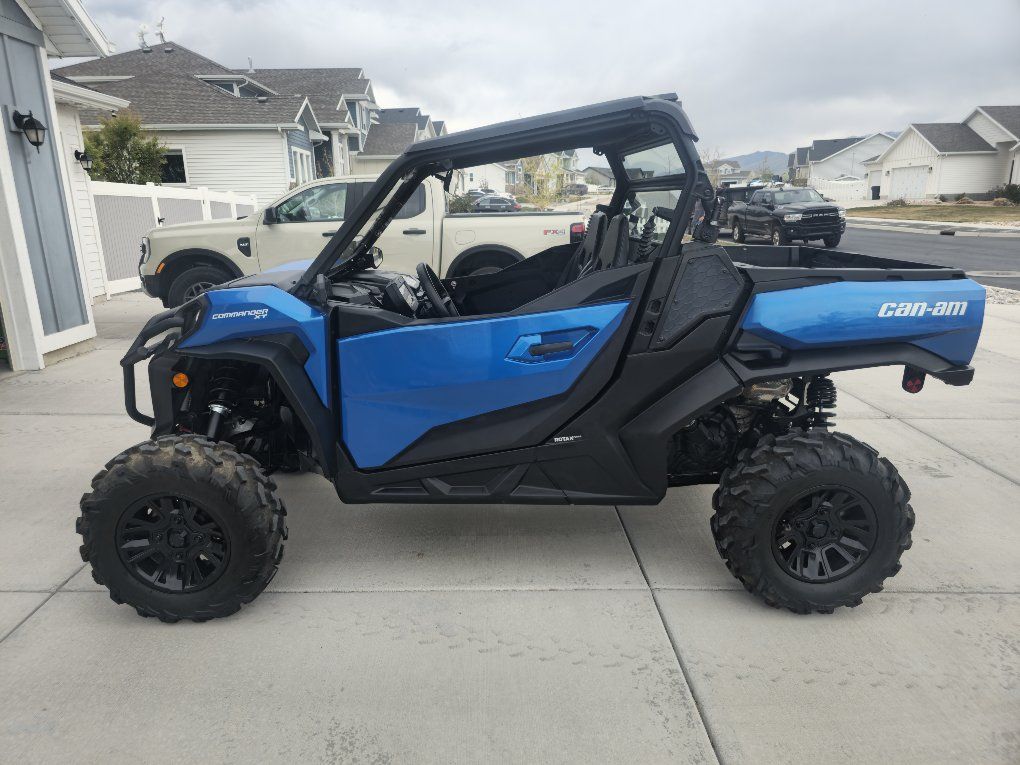 2023 Canam Commander 1000XT