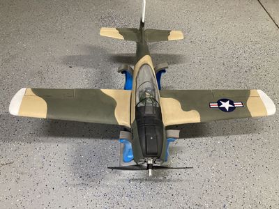 Eflite. 1.1 t-28 Trojan