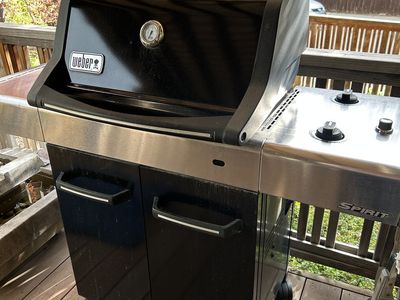 Weber Spirit 210 Propane two burner grill