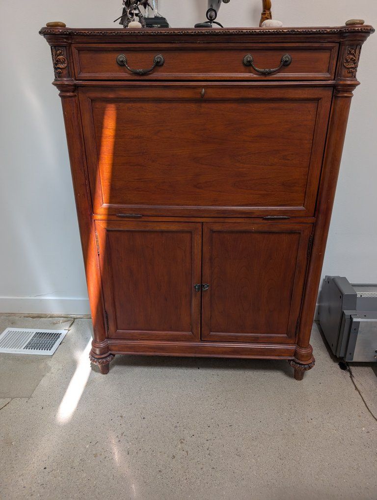 antiques roadshow secretary desk