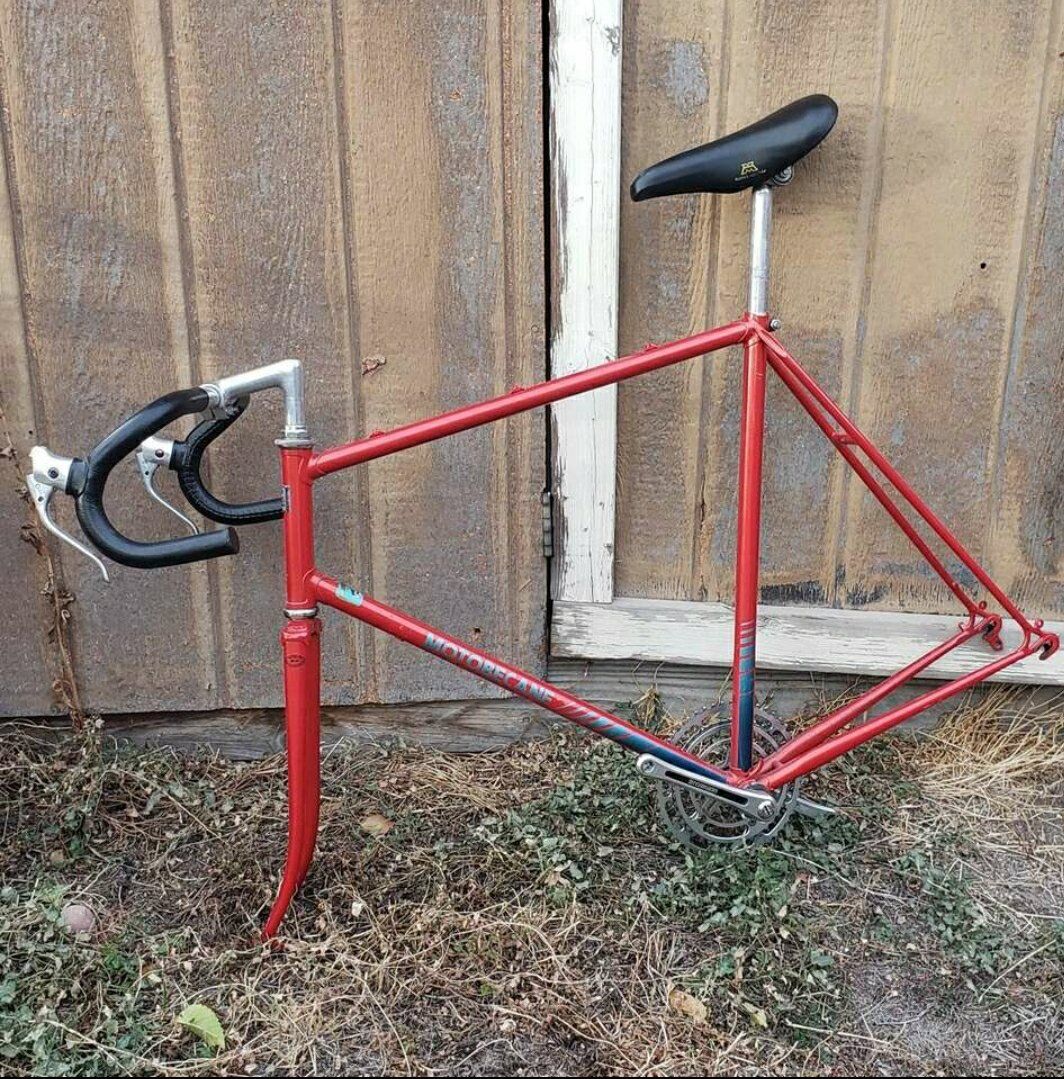 MOTOBECANE BIKE FRAME 61" VITUS 172 
frame only 
m