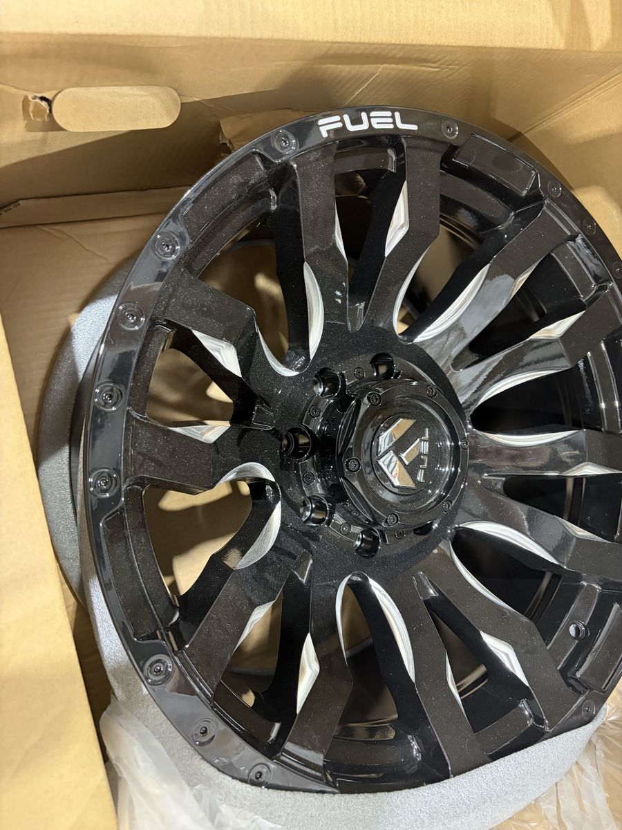 Fuel Off-Road Black Milled Wheels - New in Box (Set of 6)