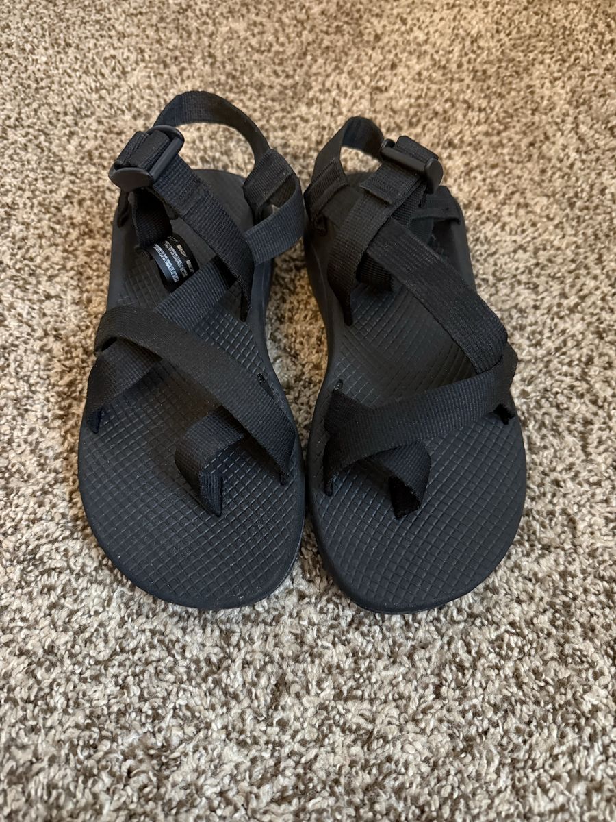 Women’s Chaco Size 9