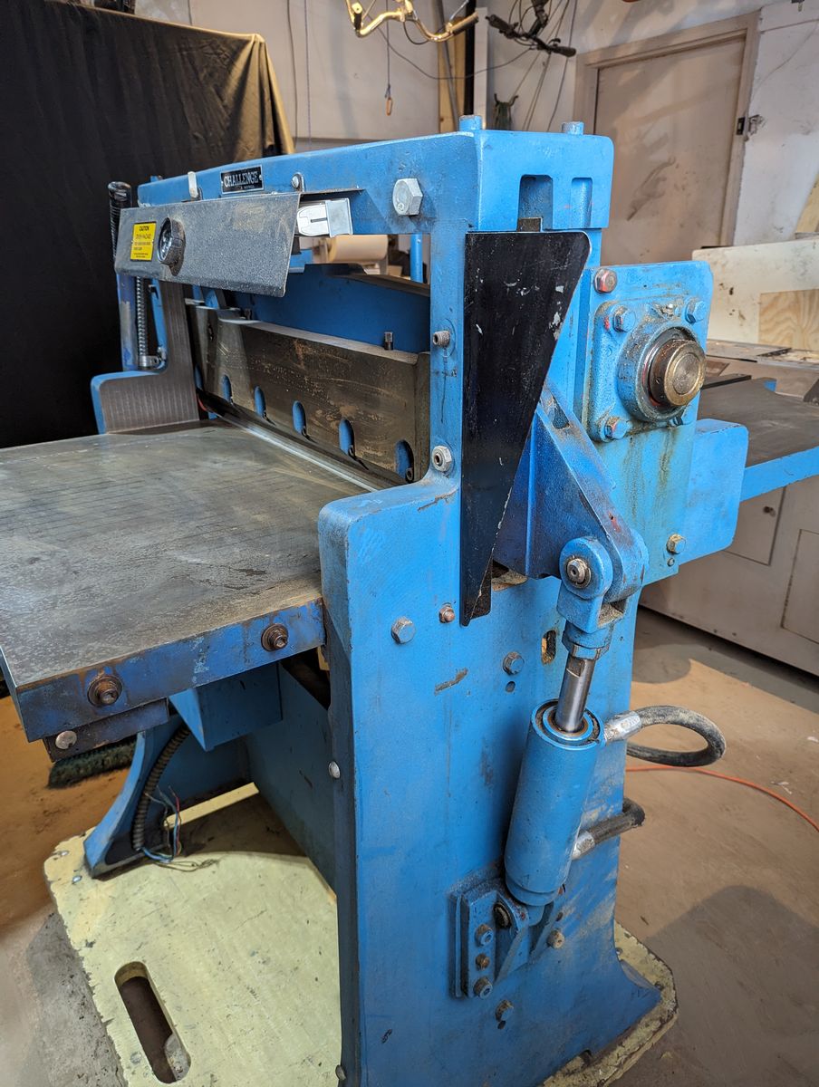 Main image 13