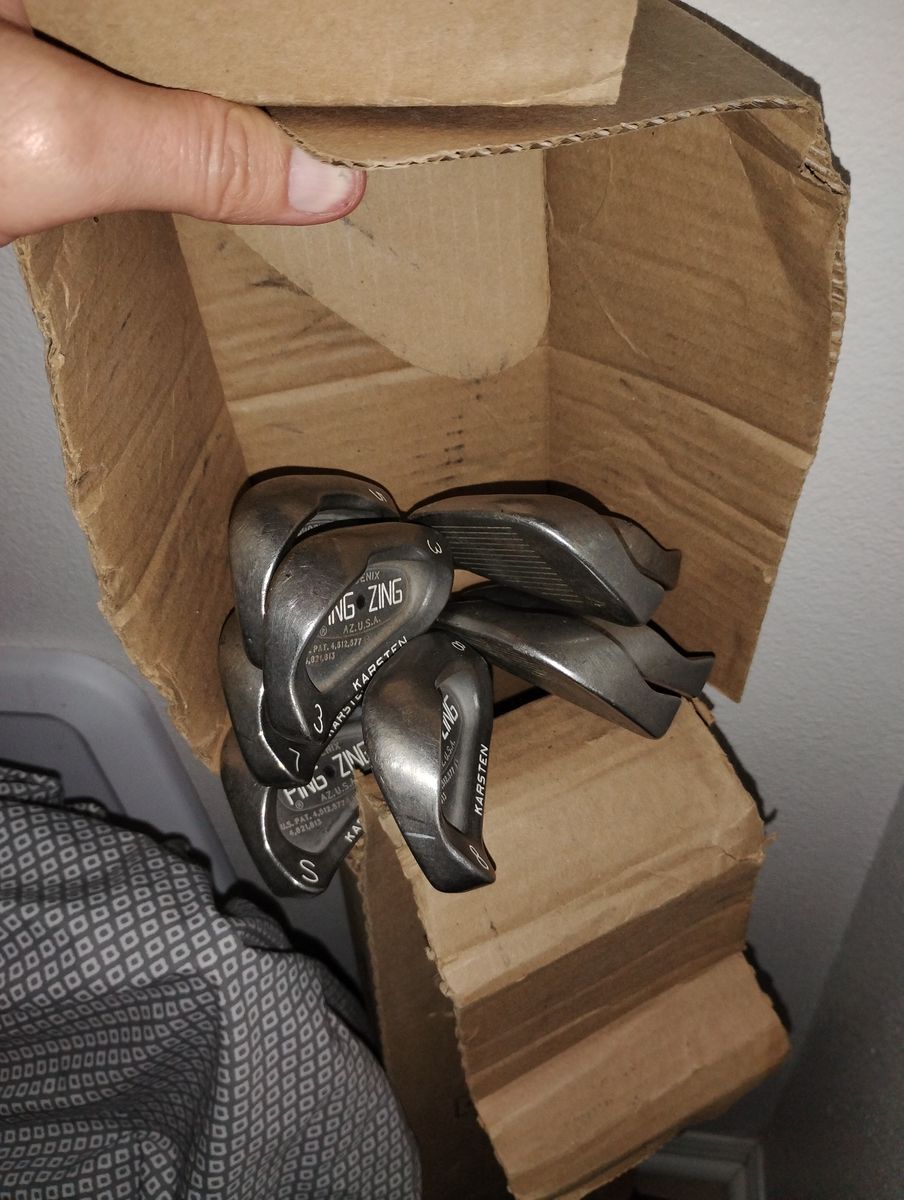 Ping zing black dot 9 club iron set