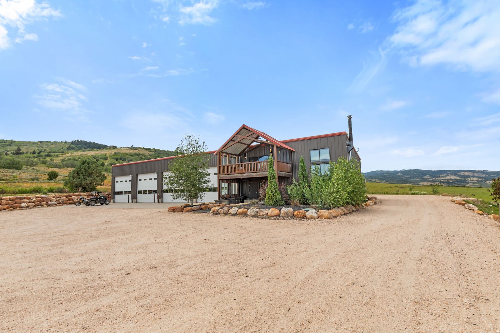 Main image 11