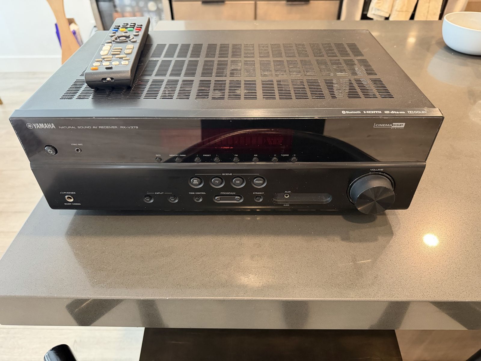 Yamaha RX-V379 Receiver - with Remote