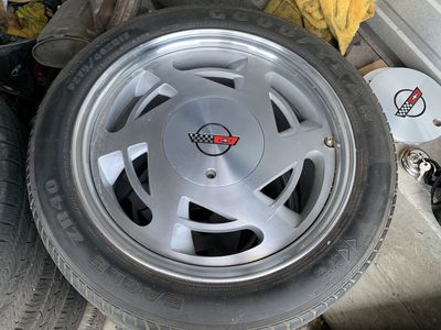 1988-1989 Chevrolet Corvette 17x9.5 aluminum OEM factory wheels rims set of 4