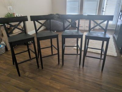 4 bar height black bar stools