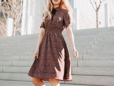 Piper & Scoot Shad Floral Collared Dress in Mauve, size S