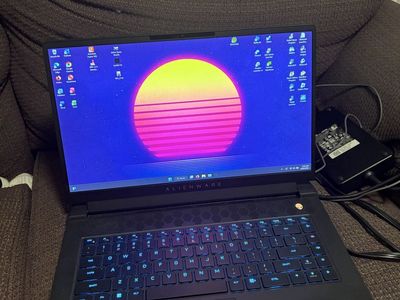 Alienware m15 R7 Gaming Laptop