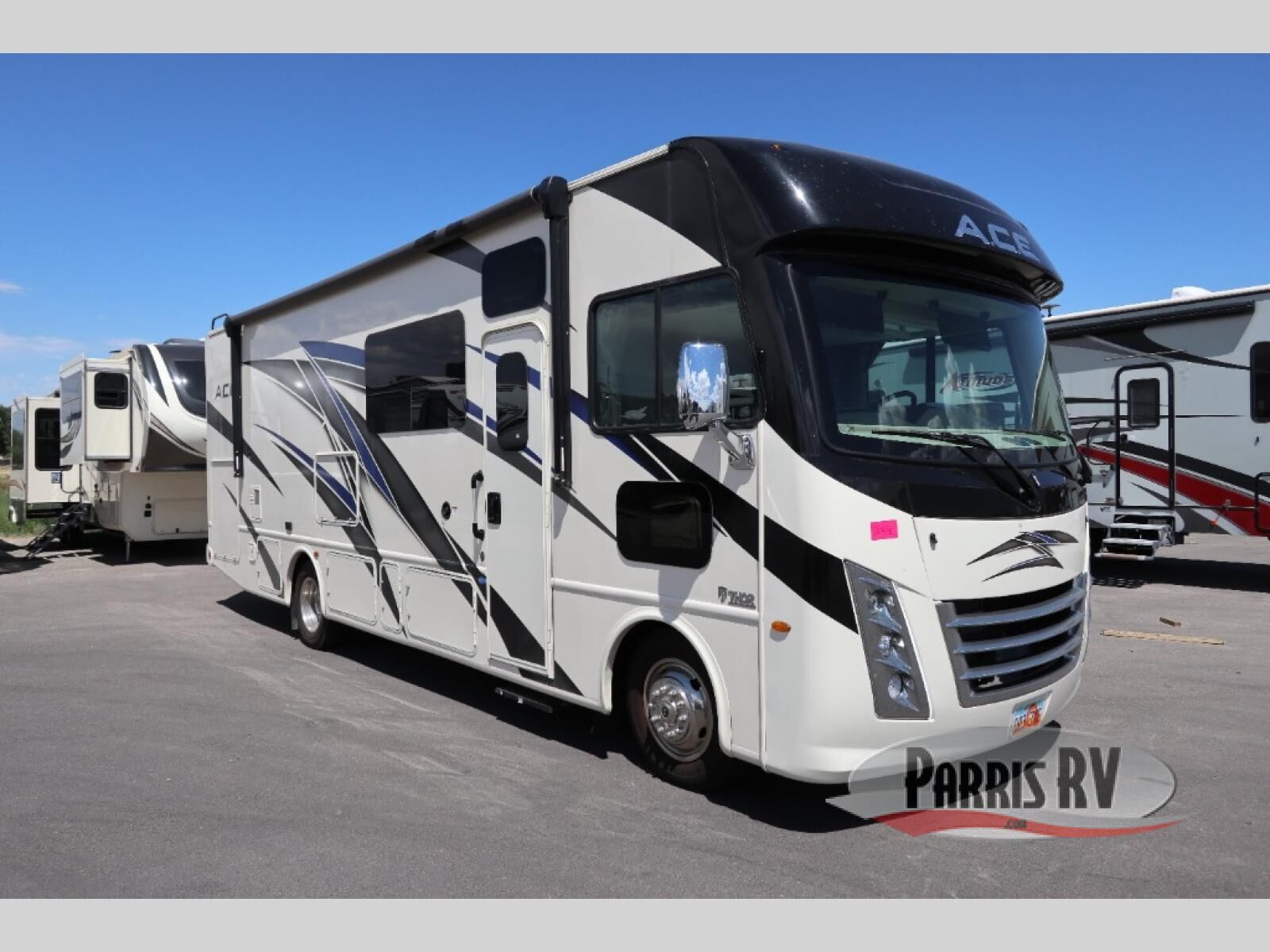 Used 2022 Thor Motor Coach ACE 29.5