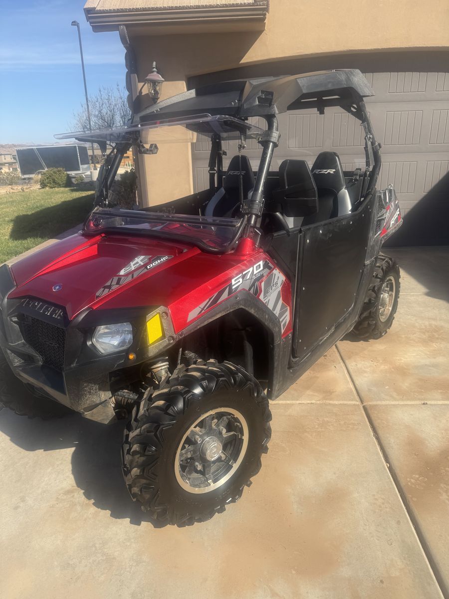 2016 Polaris RZR 570  LOADED w/ Doors & New Tires – Needs Bottom End (Project Deal)
