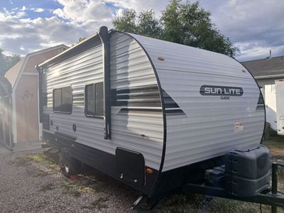 2021 Sun-Lite 18RD Travel Trailer