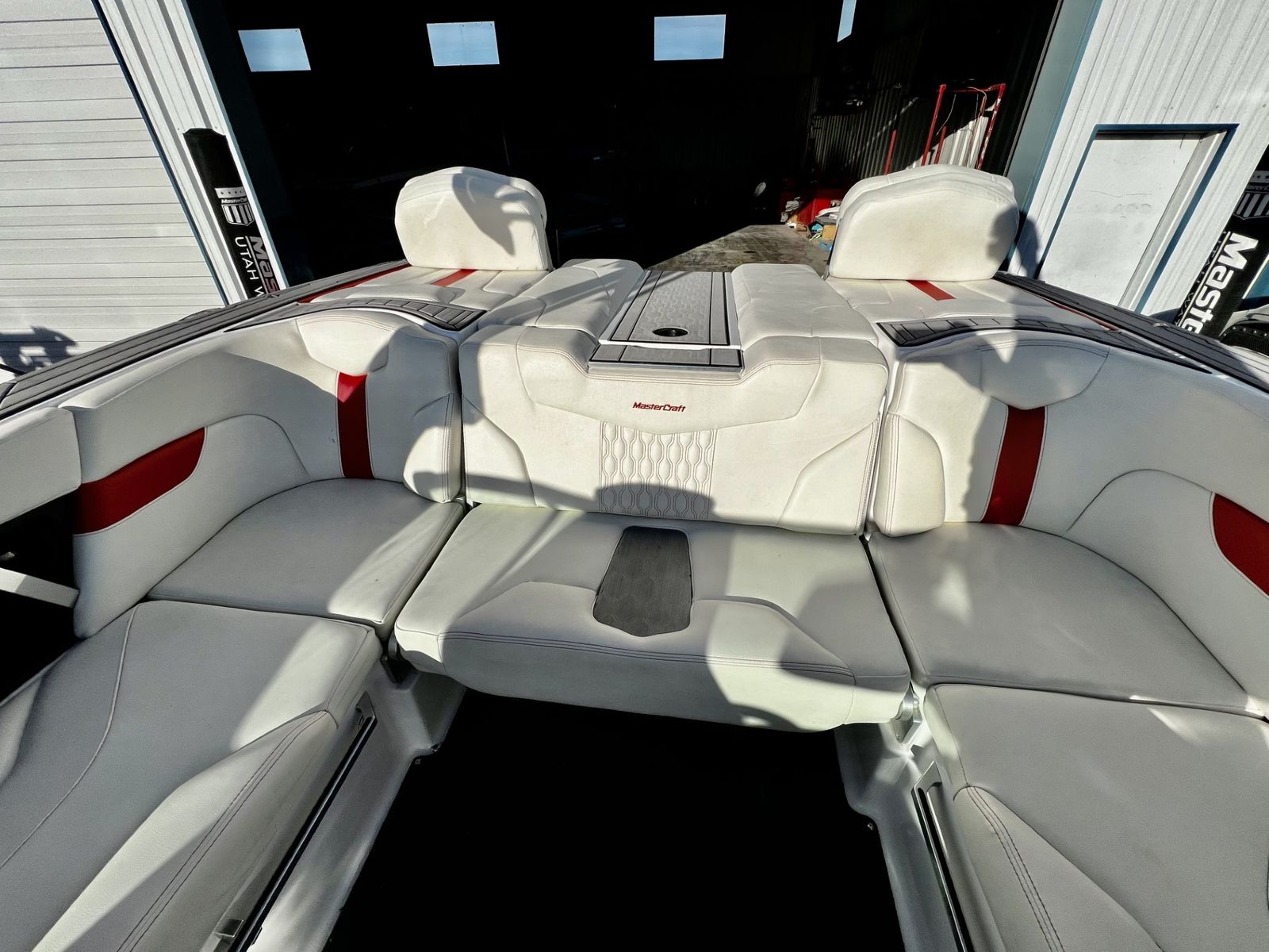 Main image 5