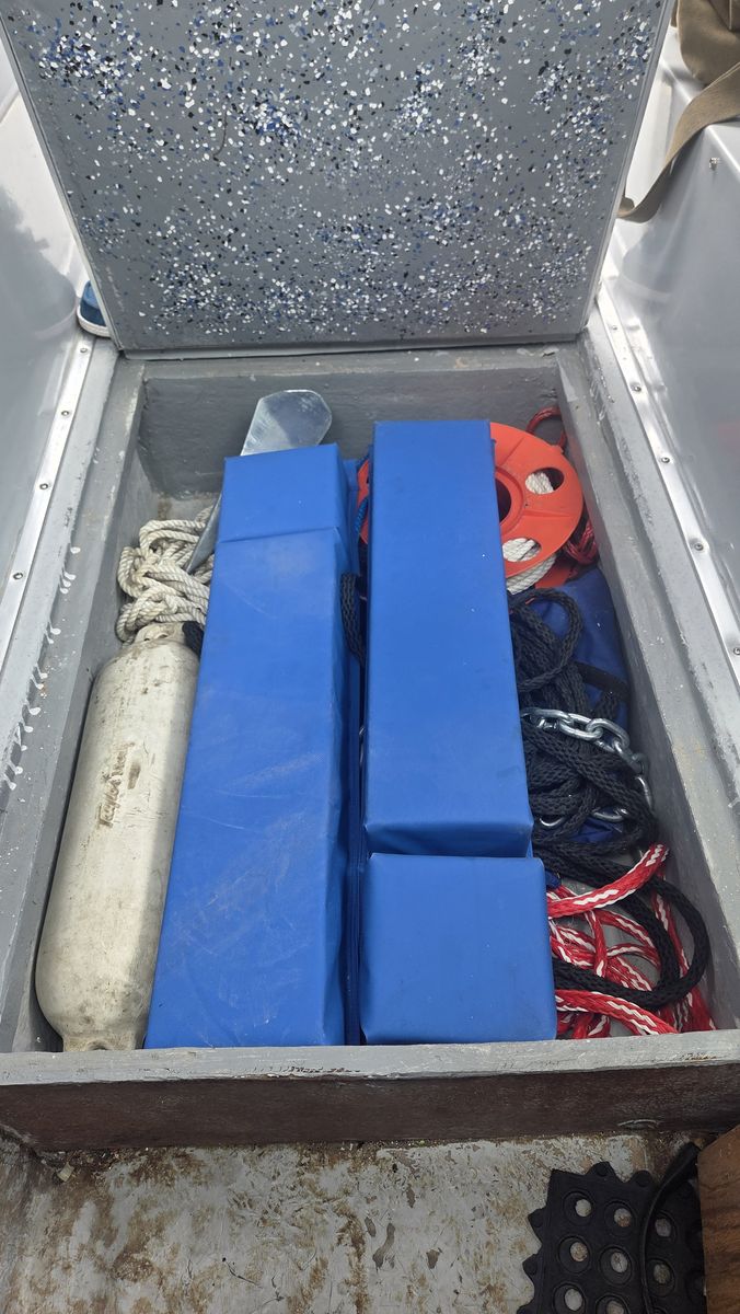 Main image 17