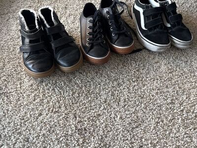 Kids Shoes New/Barely used