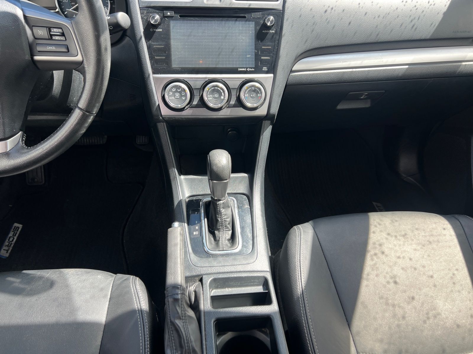 Main image 11