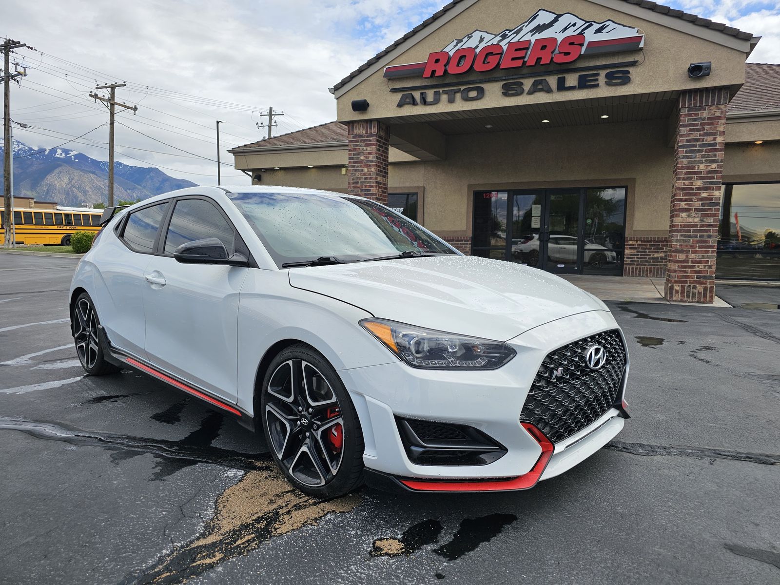2020 Hyundai Veloster N Base